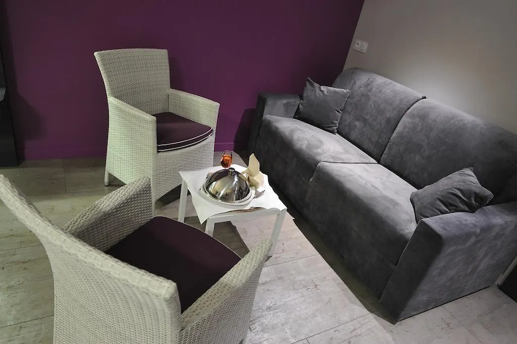 The Originals Boutique, Hotel Le Lion D'Or, Fougeres Ouest Maen Roch